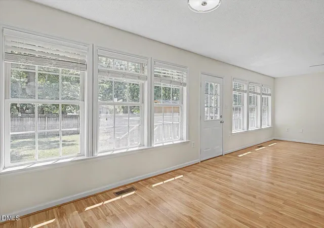 Photo 3 of Sale Pending at 204 Stargate Rd, Holly Springs, NC 27540 | MLS# 10189503 | Listing updated on 2026-09-12