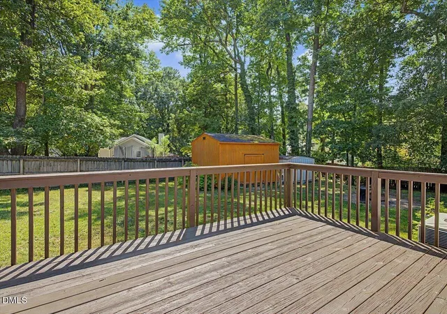 Photo 4 of Sale Pending at 204 Stargate Rd, Holly Springs, NC 27540 | MLS# 10189503 | Listing updated on 2026-09-12
