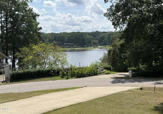Photo 4 of Single family home for sale at 65 Bunn Ave, Zebulon, NC 27597 | MLS# 10189435 | Listing updated on 2026-08-31