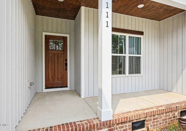Photo 3 of Sale Pending at 111 Stonepond Dr, Oxford, NC 27565 | MLS# 10189401 | Listing updated on 2026-08-28