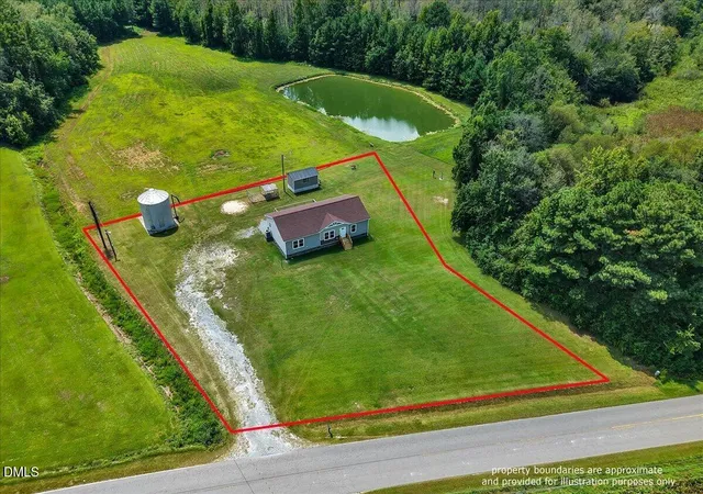 Photo 2 of Single family home for sale at 1088 Stewart Rd, Four Oaks, NC 27524 | MLS# 10188993 | Listing updated on 2026-09-17