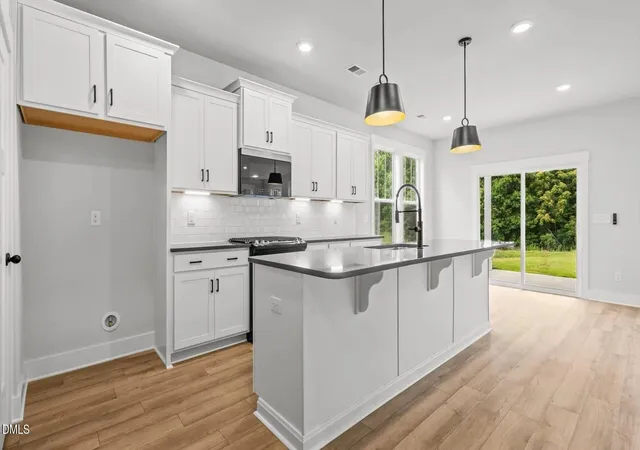 Photo 3 of Single family home for sale at 107 Cottage Ln, Oxford, NC 27565 | MLS# 10188865 | Listing updated on 2026-09-02