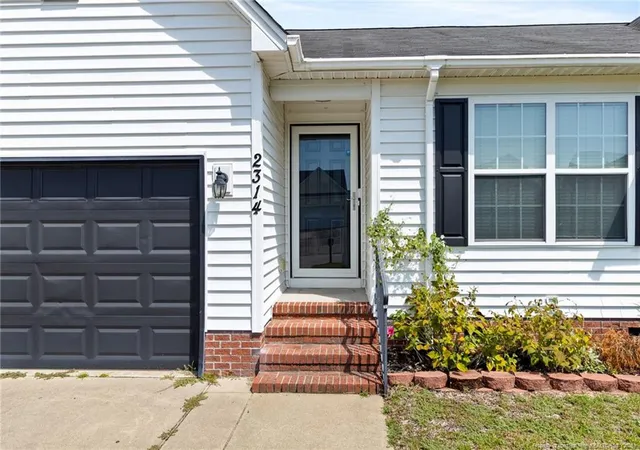 Photo 4 of Single family home for sale at 2314 Saltwood Rd, Fayetteville, NC 28306 | MLS# 768375 | Listing updated on 2026-08-26