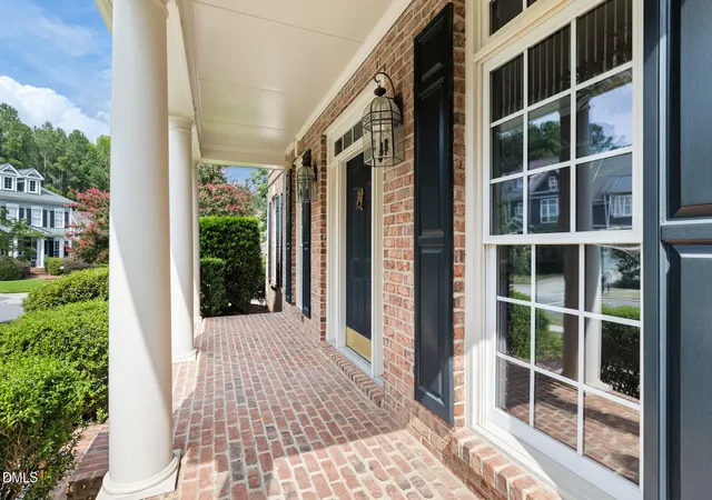 Photo 3 of Single family home for sale at 403 Simerville Rd, Chapel Hill, NC 27517 | MLS# 10188944 | Listing updated on 2026-09-06