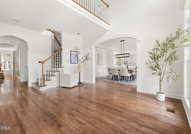 Photo 5 of Single family home for sale at 403 Simerville Rd, Chapel Hill, NC 27517 | MLS# 10188944 | Listing updated on 2026-09-06