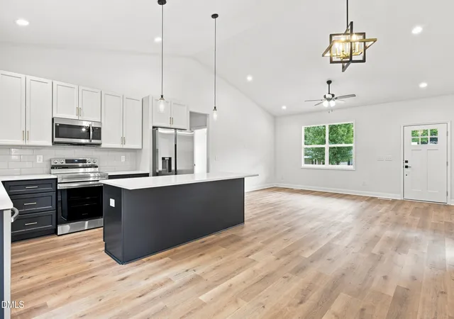 Photo 3 of Single family home for sale at 429 Tate Ave, Mebane, NC 27302 | MLS# 10188813 | Listing updated on 2026-09-09