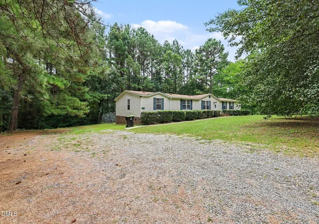 Photo 2 of Sale Pending at 3542 Charlies Ct, Wake Forest, NC 27587 | MLS# 10189342 | Listing updated on 2026-09-01