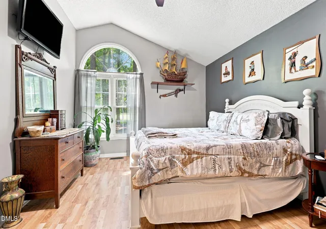 Photo 4 of Sale Pending at 249 Wyndfall Ln, Clayton, NC 27527 | MLS# 10189273 | Listing updated on 2026-09-05