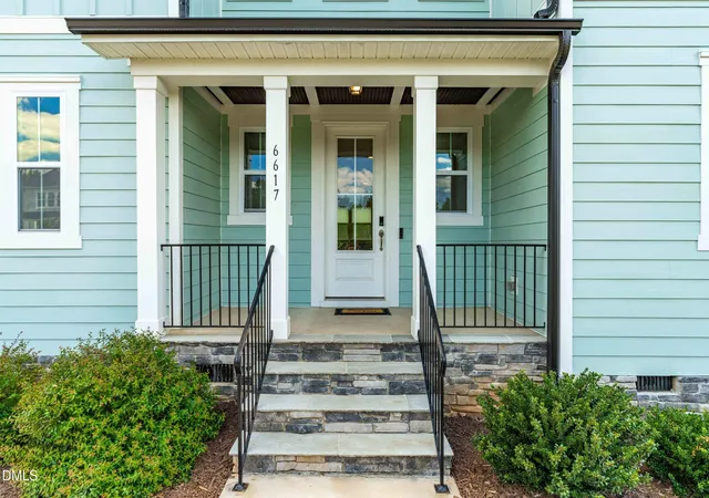 Photo 2 of Single family home for sale at 6617 Summit Creek Dr, Holly Springs, NC 27540 | MLS# 10188858 | Listing updated on 2026-09-11