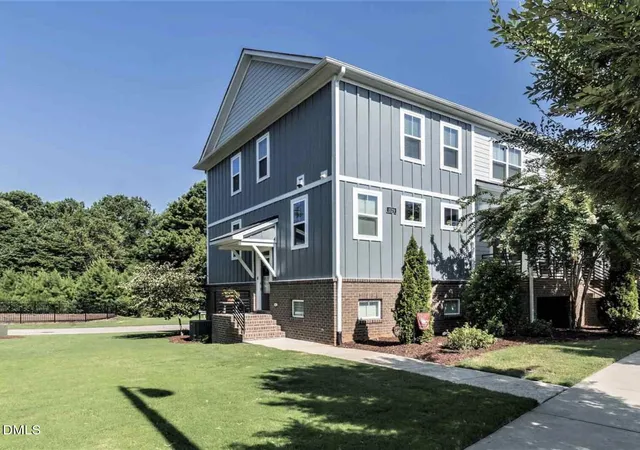 Photo 1 of Townhouse for sale at 1529 Crafton Wy, Raleigh, NC 27607 | MLS# 10188921 | Listing updated on 2026-08-27