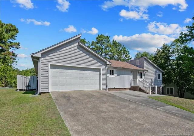 Photo 3 of Sale Pending at 401 Carolina Wy, Sanford, NC 27332 | MLS# 768293 | Listing updated on 2026-09-08