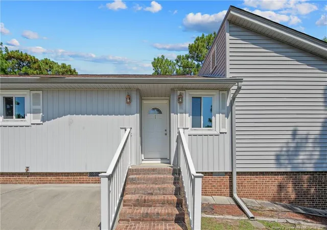 Photo 3 of Sale Pending at 401 Carolina Wy, Sanford, NC 27332 | MLS# 768293 | Listing updated on 2026-09-08