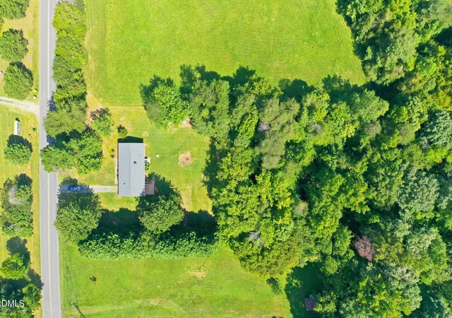 Photo 4 of Single family home for sale at 231 Dodson Rd, Mebane, NC 27302 | MLS# 10188911 | Listing updated on 2026-08-28