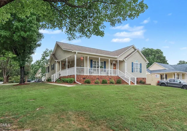 Photo 1 of Single family home for sale at 305 Southerby Dr, Garner, NC 27529 | MLS# 10189672 | Listing updated on 2026-09-15