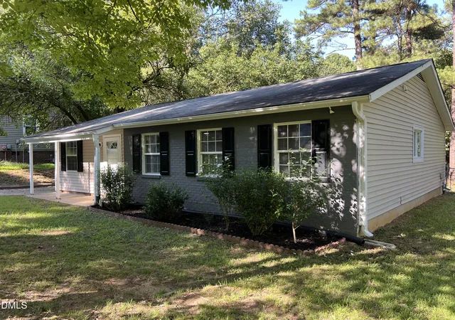 Photo 1 of Single family home for sale at 2517 Keith Dr, Raleigh, NC 27610 | MLS# 10189258 | Listing updated on 2026-10-03