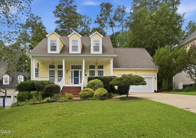 Photo 1 of Single family home for sale at 112 Myers Farm Ct, Cary, NC 27519 | MLS# 10189036 | Listing updated on 2026-09-06