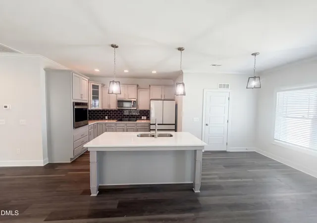 Photo 3 of Sale Pending at 333 Oakhaven Dr, Holly Springs, NC 27540 | MLS# 10189225 | Listing updated on 2026-09-08