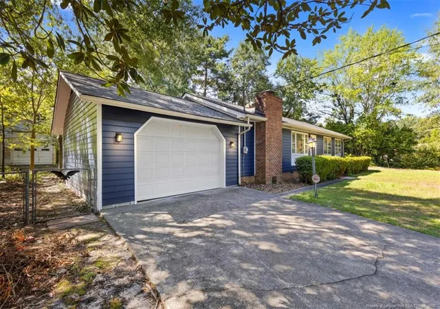 Photo 3 of Single family home for sale at 1314 Stansfield Dr, Fayetteville, NC 28303 | MLS# 768345 | Listing updated on 2026-08-27