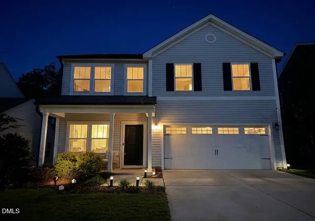 Photo 2 of Single family home for sale at 119 Bent Willow Dr, Clayton, NC 27527 | MLS# 10188994 | Listing updated on 2026-09-04