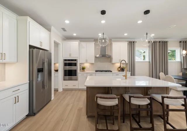 Photo 3 of Single family home for sale at 520 Willow Vale Ave, Knightdale, NC 27545 | MLS# 10188998 | Listing updated on 2026-08-27