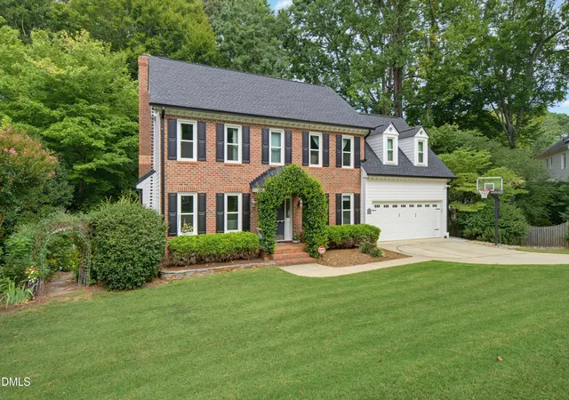 Photo 2 of Sale Pending at 7917 Laurel Mountain Rd, Raleigh, NC 27613 | MLS# 10189276 | Listing updated on 2026-09-08