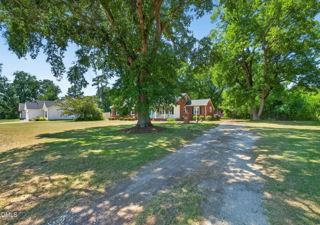 Photo 3 of Single family home for sale at 7003 Us 401, Fuquay Varina, NC 27526 | MLS# 10189076 | Listing updated on 2026-09-29