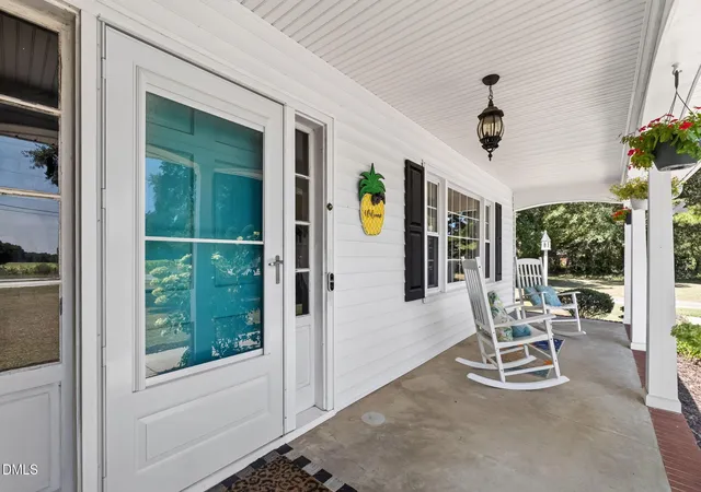 Photo 4 of Single family home for sale at 7003 Us-401, Fuquay Varina, NC 27526 | MLS# 10189076 | Listing updated on 2026-09-29