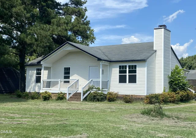 Photo 1 of Single family home for sale at 600 River Rd, Selma, NC 27576 | MLS# 10189130 | Listing updated on 2026-09-05