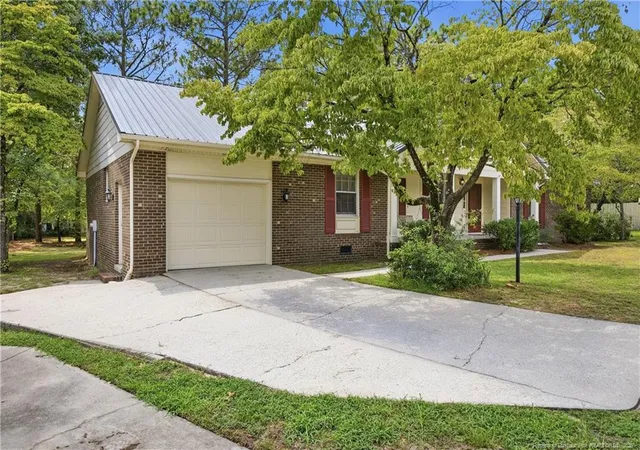 Photo 3 of Single family home for sale at 2609 Argosy Ct, Fayetteville, NC 28304 | MLS# 768420 | Listing updated on 2026-08-31