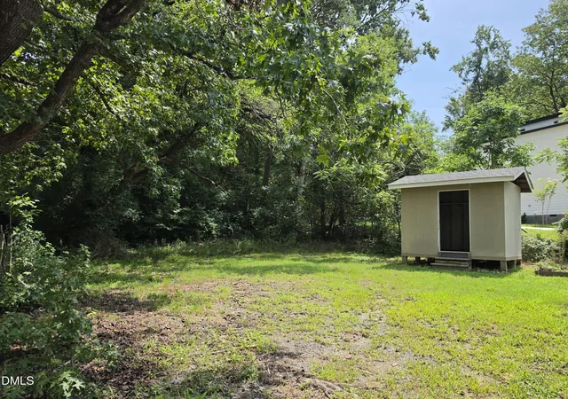 Photo 3 of Single family home for sale at 1510 N Hyde Park Ave, Durham, NC 27701 | MLS# 10189271 | Listing updated on 2026-09-10