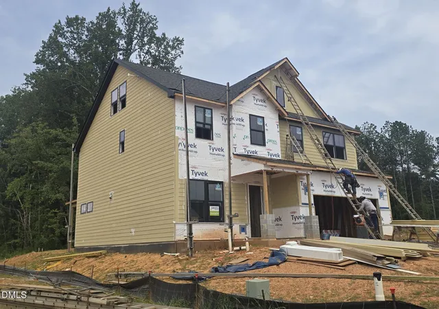 Photo 3 of Single family home for sale at 1818 Pollinator Pl, Mebane, NC 27302 | MLS# 10189137 | Listing updated on 2026-09-07
