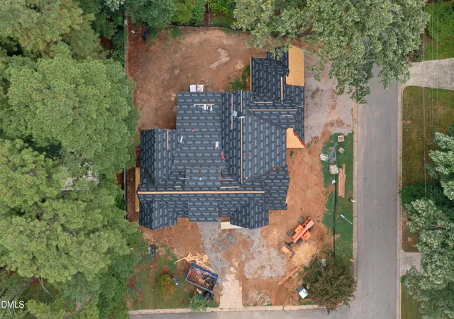 Photo 2 of Mansion for sale at 4500 Wilkes St, Raleigh, NC 27609 | MLS# 10189126 | Listing updated on 2026-08-28
