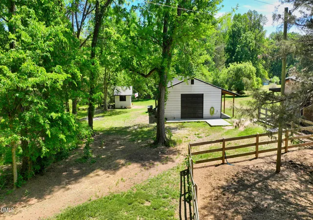 Photo 3 of Single family home for sale at 2822 Little River Church Rd, Hurdle Mills, NC 27541 | MLS# 10189322 | Listing updated on 2026-09-21