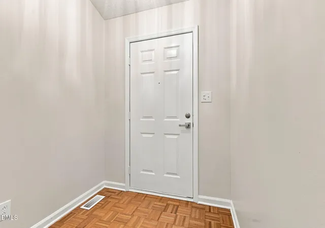 Photo 3 of Sale Pending at 301 Larchmont Rd, Fayetteville, NC 28311 | MLS# 10189716 | Listing updated on 2026-09-14
