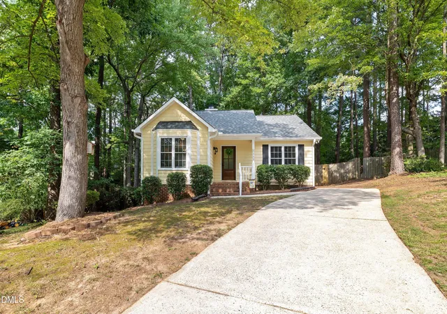 Photo 2 of Sale Pending at 112 Marshfield Pl, Cary, NC 27513 | MLS# 10189493 | Listing updated on 2026-09-09