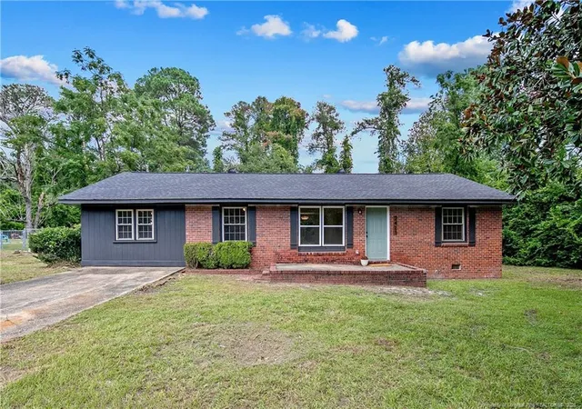 Photo 1 of Single family home for sale at 2423 George Owen Rd, Fayetteville, NC 28306 | MLS# 768408 | Listing updated on 2026-09-19