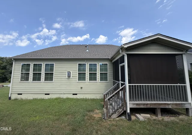 Photo 4 of Single family home for sale at 1304 Litchborough Wy, Wake Forest, NC 27587 | MLS# 10189152 | Listing updated on 2026-10-08