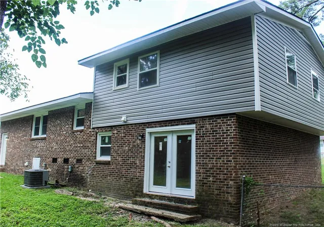 Photo 38 of Single family home for sale at 2406 W Brinkley Dr, Spring Lake, NC 28390 | MLS# 768432 | Listing updated on 2026-08-28
