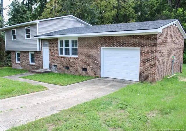 Photo 3 of Single family home for sale at 2406 W Brinkley Dr, Spring Lake, NC 28390 | MLS# 768432 | Listing updated on 2026-08-28