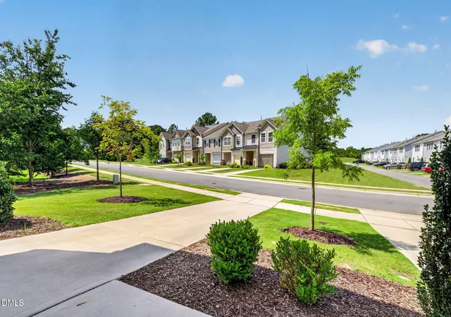 Photo 3 of Townhouse for sale at 31 Wildflower Cir, Clayton, NC 27520 | MLS# 10189298 | Listing updated on 2026-08-28