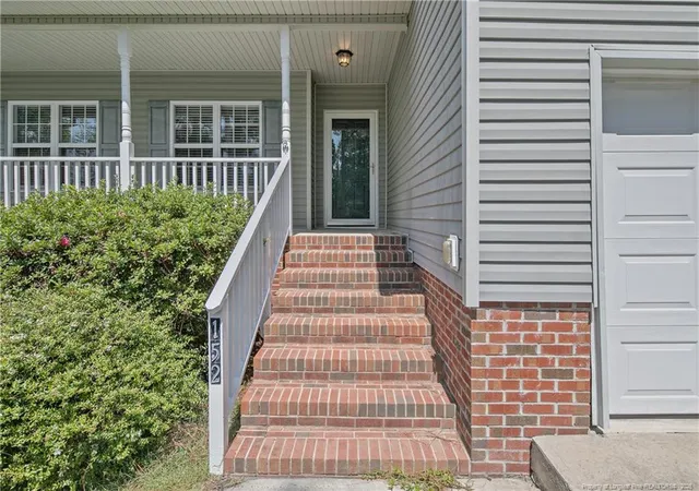 Photo 3 of Single family home for sale at 152 Lakeland Prt, Sanford, NC 27332 | MLS# 767889 | Listing updated on 2026-09-09