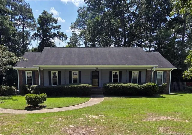 Photo 1 of Single family home for sale at 724 Galloway Dr, Fayetteville, NC 28303 | MLS# 767046 | Listing updated on 2026-08-28