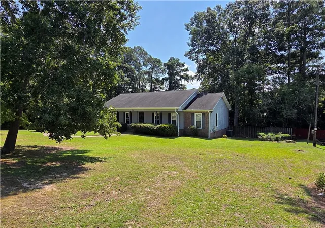 Photo 3 of Single family home for sale at 724 Galloway Dr, Fayetteville, NC 28303 | MLS# 767046 | Listing updated on 2026-08-28