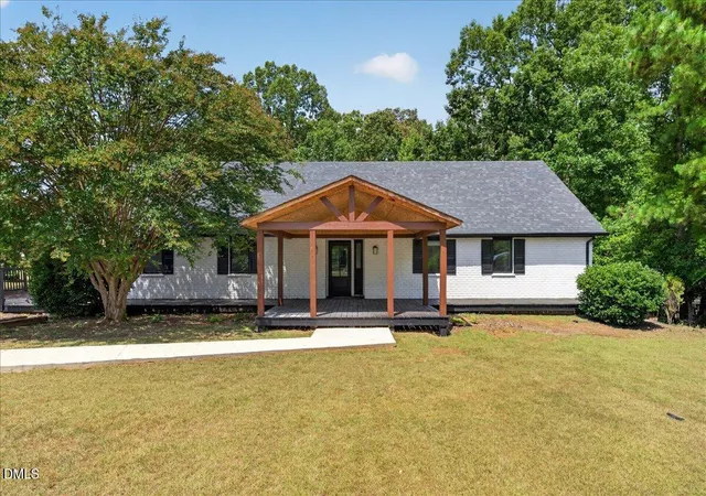 Photo 1 of Single family home for sale at 103 Landfall Ct, Roanoke Rapids, NC 27870 | MLS# 10189199 | Listing updated on 2026-09-28