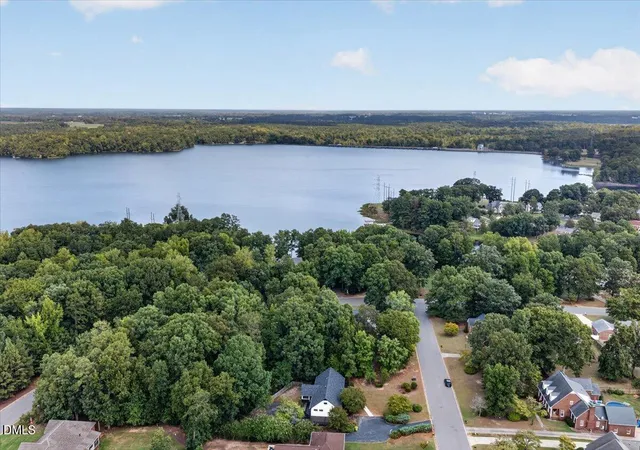 Photo 2 of Single family home for sale at 103 Landfall Ct, Roanoke Rapids, NC 27870 | MLS# 10189199 | Listing updated on 2026-09-28