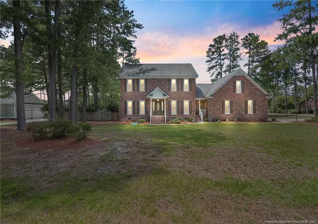 Photo 1 of Single family home for sale at 5400 Labrador Dr, Hope Mills, NC 28348 | MLS# 765939 | Listing updated on 2026-09-14