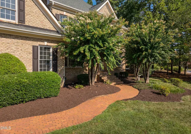 Photo 3 of Single family home for sale at 101 Glade Park Rd, Cary, NC 27518 | MLS# 10189514 | Listing updated on 2026-08-31