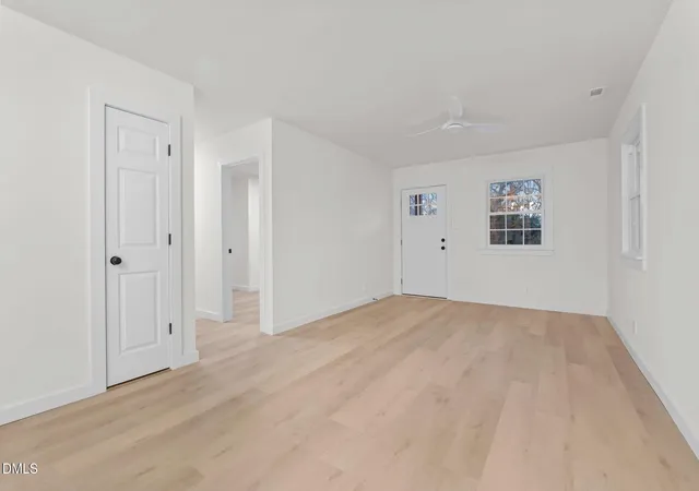 Photo 2 of Single family home for sale at 6037 Dahlgren Ave, Fayetteville, NC 28314 | MLS# 10189239 | Listing updated on 2026-09-02
