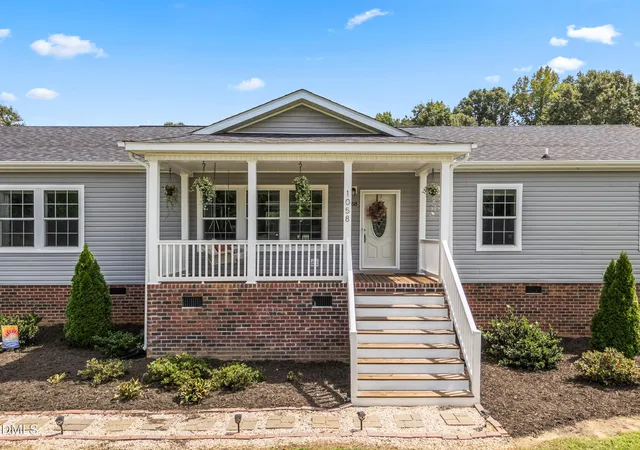 Photo 3 of Single family home for sale at 1058 Government Rd, Clayton, NC 27520 | MLS# 10189410 | Listing updated on 2026-09-13