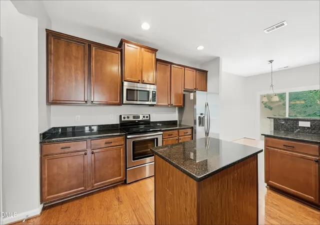 Photo 3 of Single family home for sale at 117 Rosebud Ln, Durham, NC 27704 | MLS# 10189658 | Listing updated on 2026-08-30